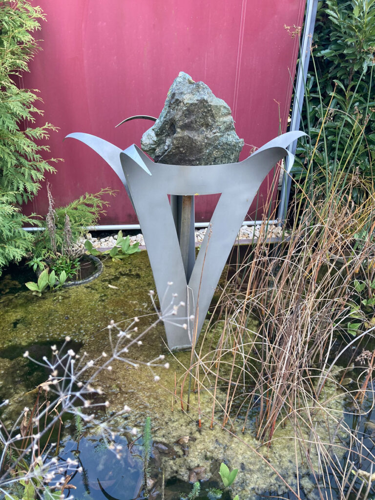 1. WASSERSKULPTUR